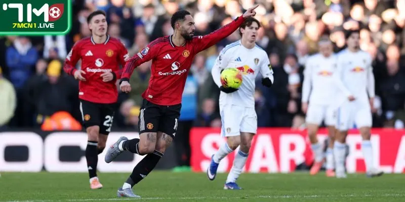 Soi kèo Man United vs Leeds - Vòng 32 Ngoại Hạng Anh